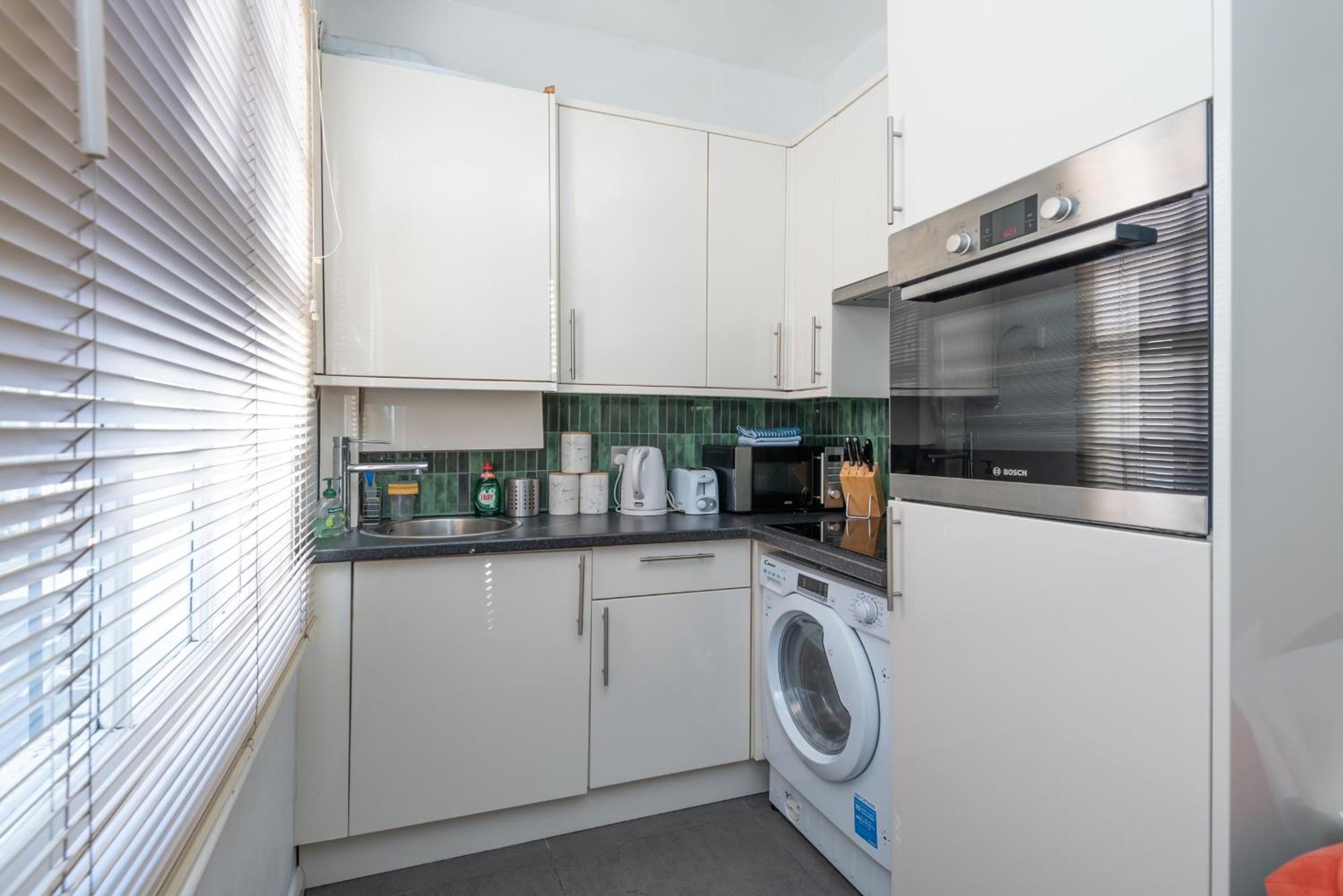 In Marylebone, Apartment