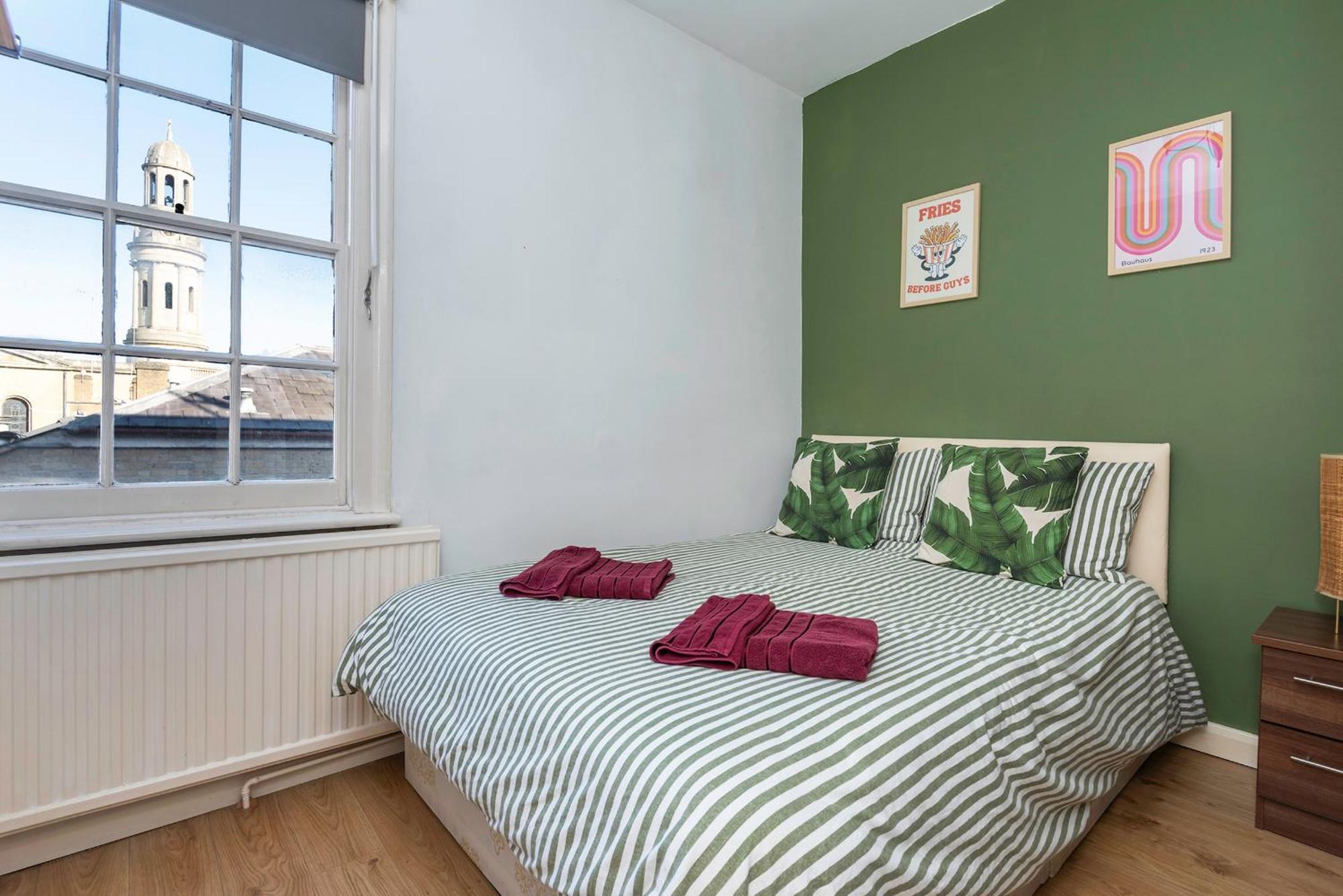 Apartment In Marylebone, *